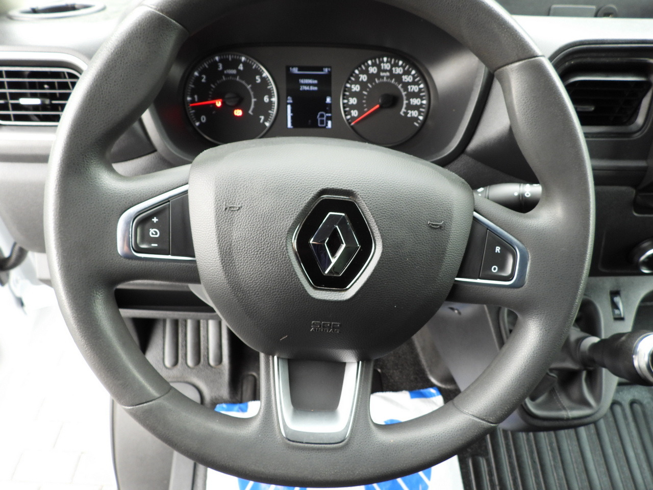 Furgoneta con caja de lona RENAULT MASTER  TARPAULIN 10 PALLETS CRUISE CONTROL LED LIGHTS PNEUMATICS AIR CONDITIONING  165HP: foto 31 Furgoneta con caja de lona RENAULT MASTER  TARPAULIN 10 PALLETS CRUISE CONTROL LED LIGHTS PNEUMATICS AIR CONDITIONING  165HP: foto 31