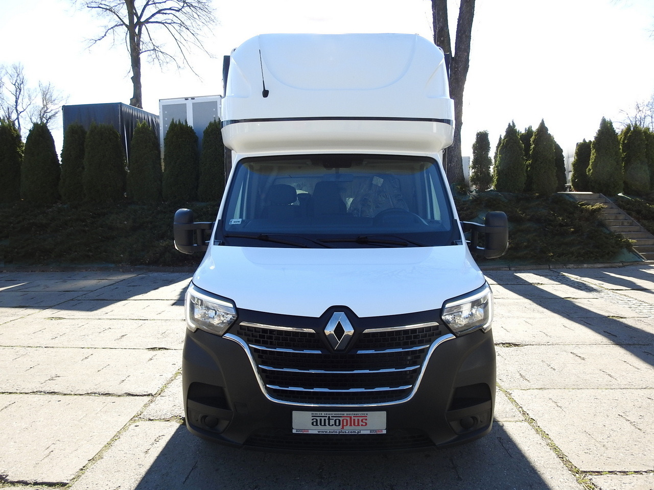 RENAULT MASTER TARPAULIN 10 PALLETS WEBASTO CRUISE CONTROL AIR CONDITIONING LED LIGHTS  165HP - Furgoneta con caja de lona: foto 5 RENAULT MASTER TARPAULIN 10 PALLETS WEBASTO CRUISE CONTROL AIR CONDITIONING LED LIGHTS  165HP - Furgoneta con caja de lona: foto 5