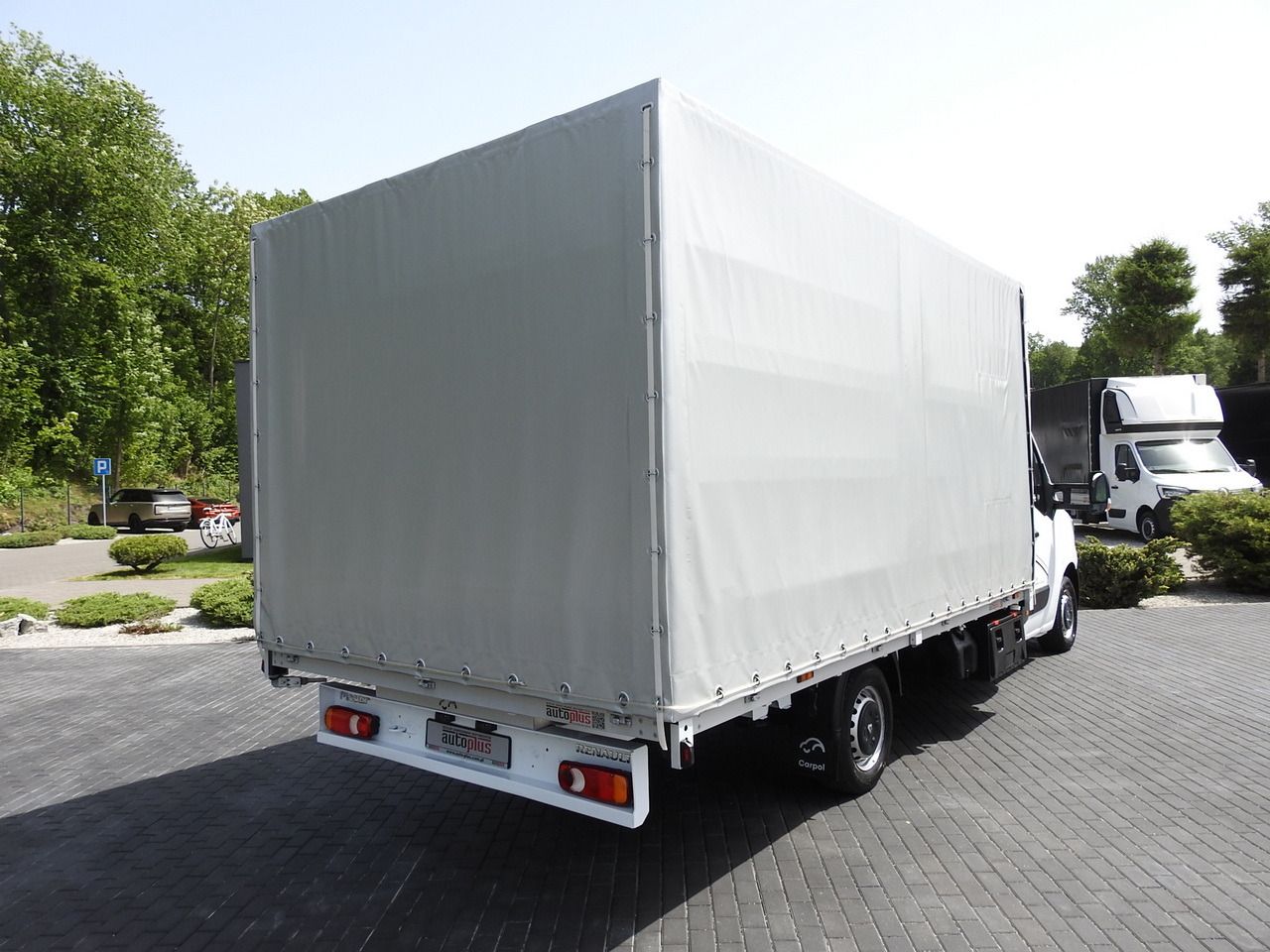 RENAULT MASTER TARPAULIN 10 PALLETS WEBASTO CRUISE CONTROL AIR CONDITIONING LED LIGHTS 165HP - Furgoneta con caja de lona: foto 3 RENAULT MASTER TARPAULIN 10 PALLETS WEBASTO CRUISE CONTROL AIR CONDITIONING LED LIGHTS 165HP - Furgoneta con caja de lona: foto 3