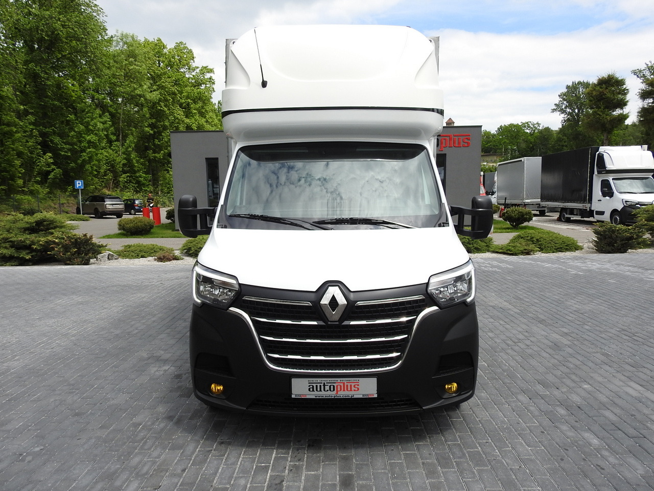 RENAULT MASTER TARPAULIN 10 PALLETS WEBASTO CRUISE CONTROL AIR CONDITIONING LED LIGHTS  165HP - Furgoneta con caja de lona: foto 5 RENAULT MASTER TARPAULIN 10 PALLETS WEBASTO CRUISE CONTROL AIR CONDITIONING LED LIGHTS  165HP - Furgoneta con caja de lona: foto 5