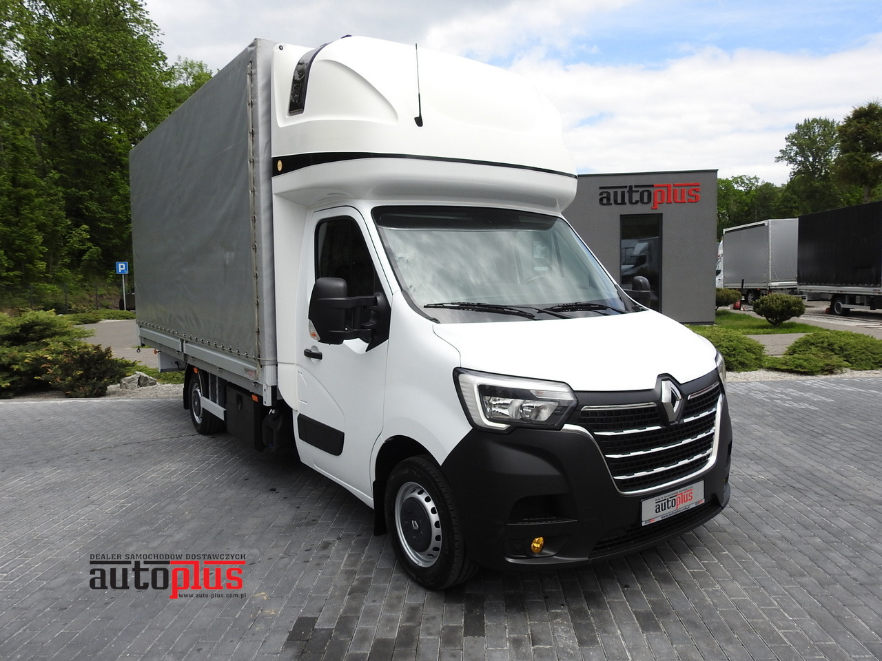 RENAULT MASTER TARPAULIN 10 PALLETS WEBASTO CRUISE CONTROL AIR CONDITIONING LED LIGHTS  165HP - Furgoneta con caja de lona: foto 1 RENAULT MASTER TARPAULIN 10 PALLETS WEBASTO CRUISE CONTROL AIR CONDITIONING LED LIGHTS  165HP - Furgoneta con caja de lona: foto 1