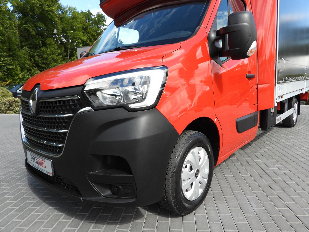 Furgoneta con caja de lona RENAULT MASTER TARPAULIN 10 PALLETS WEBASTO CRUISE CONTROL LED LIGHTS AIR CONDITIONING  165HP: foto 19