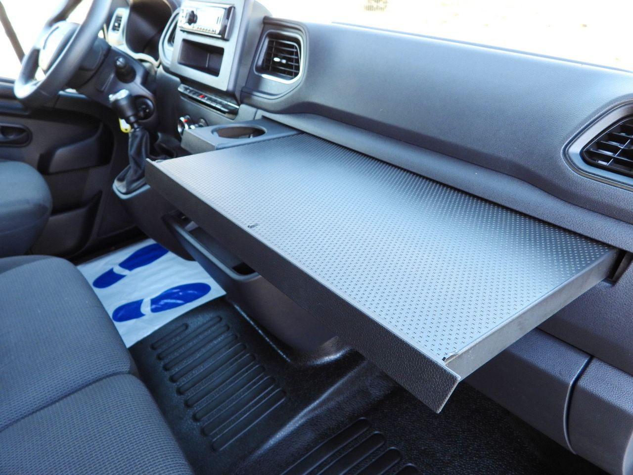 Furgoneta con caja de lona RENAULT MASTER TARPAULIN 10 PALLETS WEBASTO CRUISE CONTROL LED LIGHTS PNEUMATICS AIR CONDITIONING  165HP: foto 40