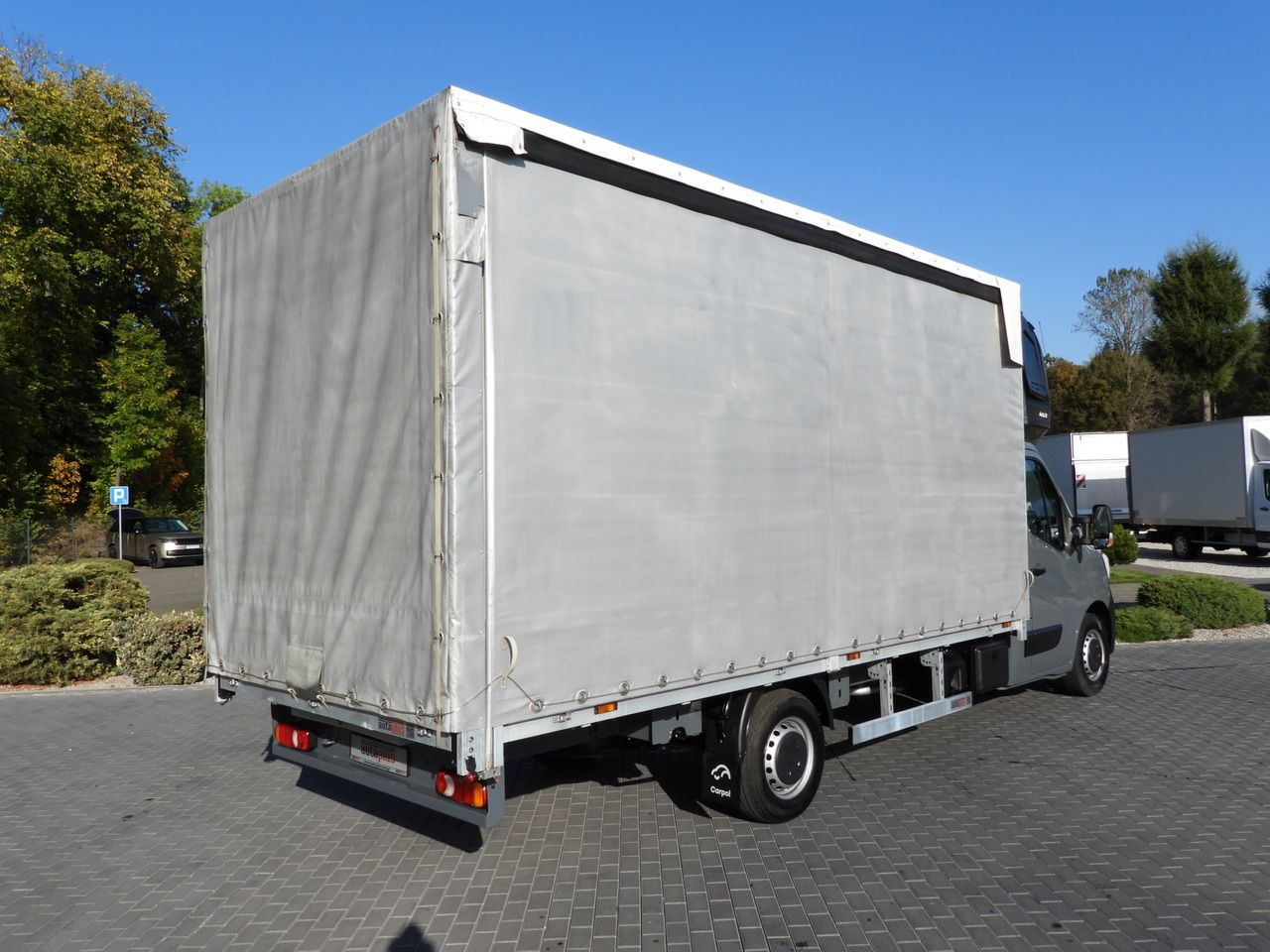 RENAULT MASTER TARPAULIN 10 PALLETS WEBASTO CRUISE CONTROL LED LIGHTS PNEUMATICS AIR CONDITIONING  165HP - Furgoneta con caja de lona: foto 3 RENAULT MASTER TARPAULIN 10 PALLETS WEBASTO CRUISE CONTROL LED LIGHTS PNEUMATICS AIR CONDITIONING  165HP - Furgoneta con caja de lona: foto 3