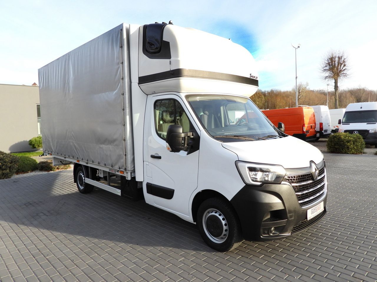RENAULT MASTER TARPAULIN 10 PALLETS WEBASTO CRUISE CONTROL LED LIGHTS PNEUMATICS AIR CONDITIONING 165HP - Furgoneta con caja de lona: foto 4 RENAULT MASTER TARPAULIN 10 PALLETS WEBASTO CRUISE CONTROL LED LIGHTS PNEUMATICS AIR CONDITIONING 165HP - Furgoneta con caja de lona: foto 4