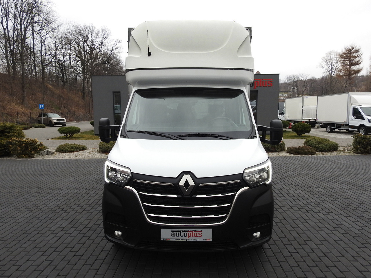 RENAULT MASTER TARPAULIN 10 PALLETS WEBASTO CRUISE CONTROL LED LIGHTS PNEUMATICS AIR CONDITIONING 165HP - Furgoneta con caja de lona: foto 5 RENAULT MASTER TARPAULIN 10 PALLETS WEBASTO CRUISE CONTROL LED LIGHTS PNEUMATICS AIR CONDITIONING 165HP - Furgoneta con caja de lona: foto 5
