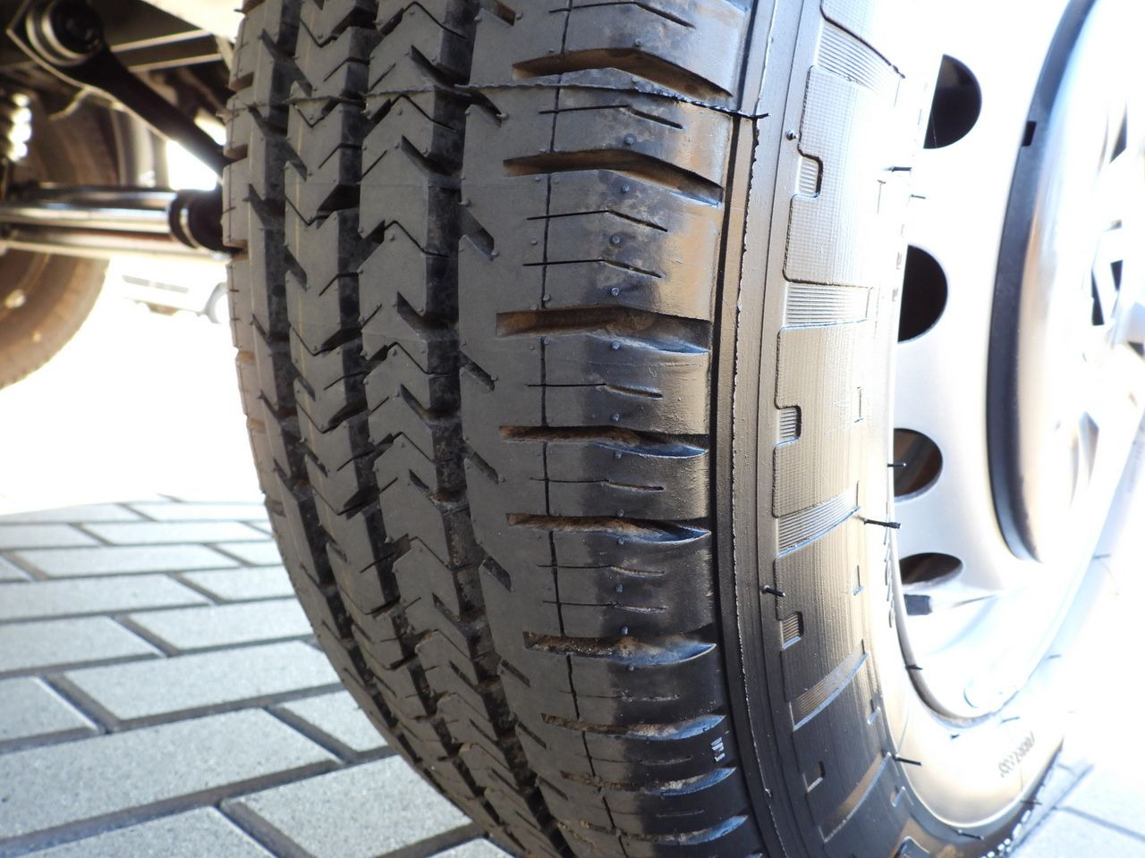 Furgoneta con caja de lona RENAULT MASTER TARPAULIN 10 PALLETS WEBASTO CRUISE CONTROL LED LIGHTS PNEUMATICS AIR CONDITIONING  165HP: foto 24