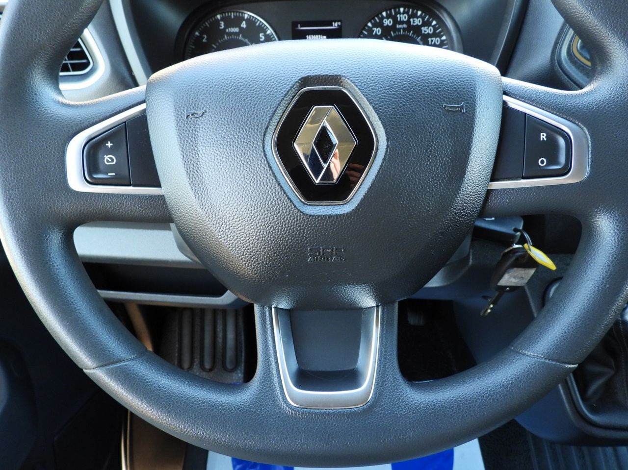 Furgoneta con caja de lona RENAULT MASTER TARPAULIN 10 PALLETS WEBASTO CRUISE CONTROL LED LIGHTS PNEUMATICS AIR CONDITIONING  165HP: foto 33