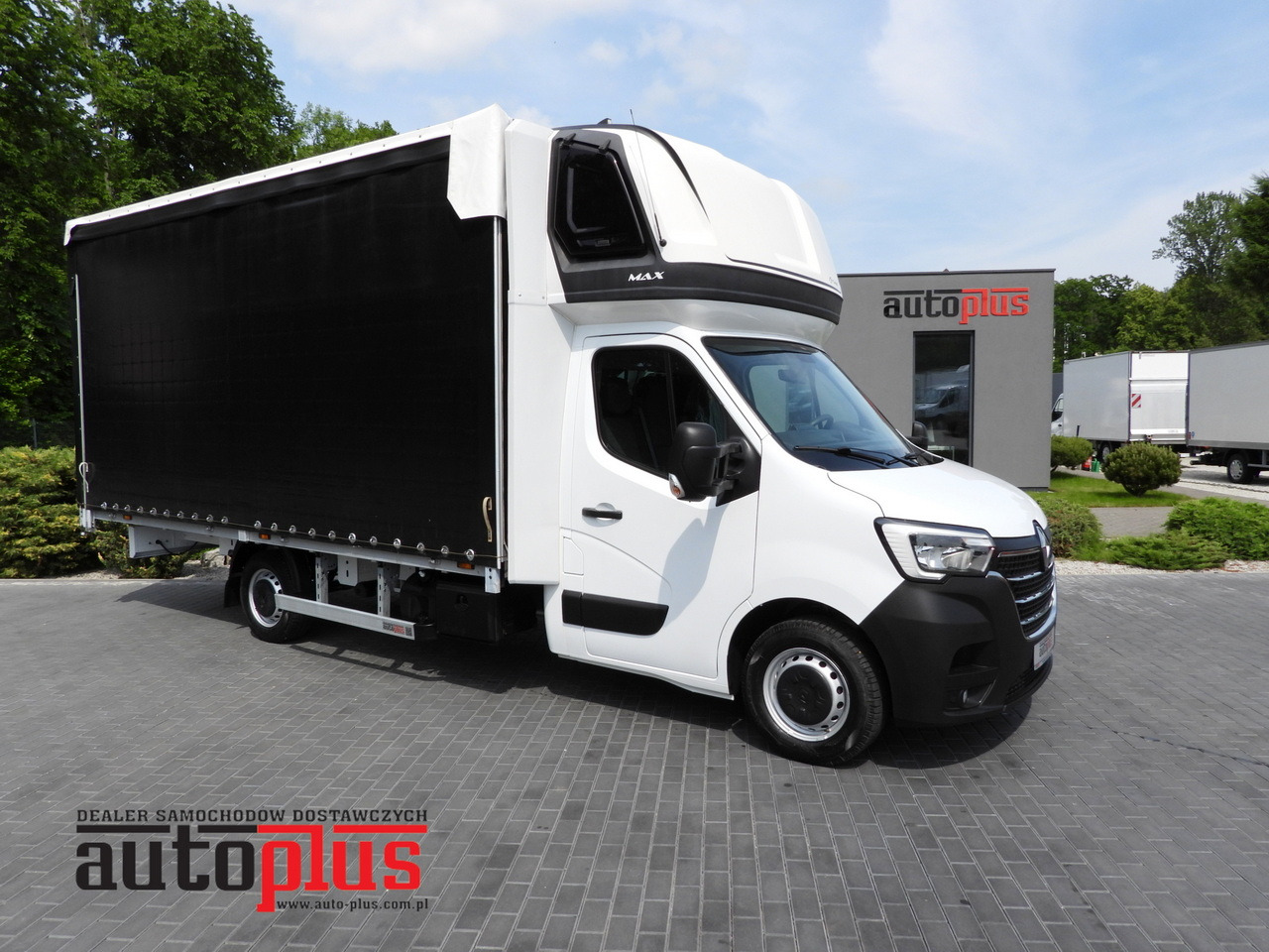 RENAULT MASTER  TARPAULIN 12 PALLETS WEBASTO CRUISE CONTROL LED LIGHTS PNEUMATICS AIR CONDITIONING  165HP - Furgoneta con caja de lona: foto 1 RENAULT MASTER  TARPAULIN 12 PALLETS WEBASTO CRUISE CONTROL LED LIGHTS PNEUMATICS AIR CONDITIONING  165HP - Furgoneta con caja de lona: foto 1