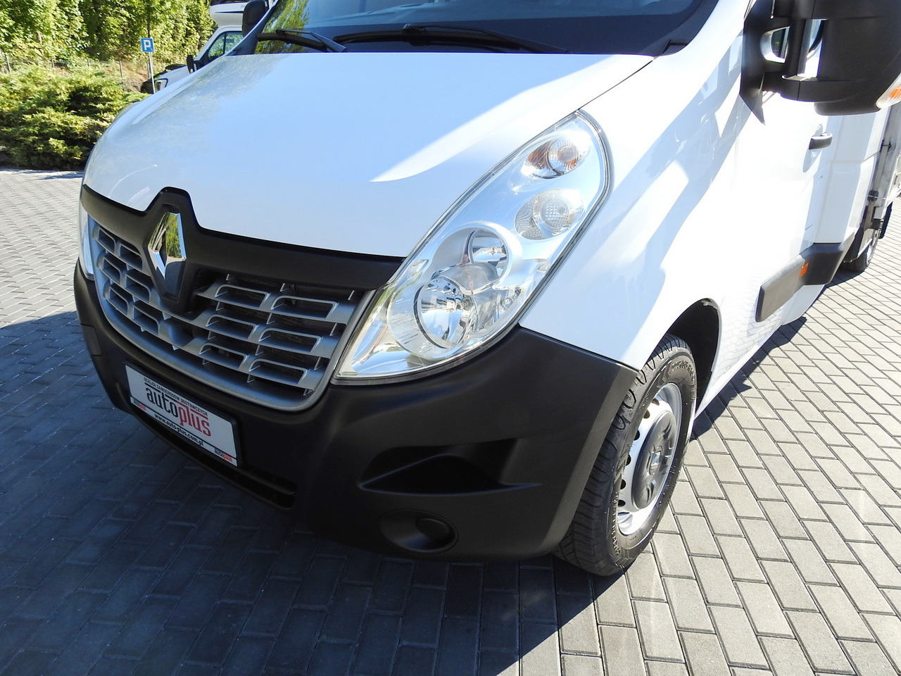 Leasing financiero de RENAULT MASTER TARPAULIN 8 PALLETS WEBASTO CRUISE CONTROL AIR CONDITIONING PNEUMATICS  170HP leasing RENAULT MASTER TARPAULIN 8 PALLETS WEBASTO CRUISE CONTROL AIR CONDITIONING PNEUMATICS  170HP: foto 21