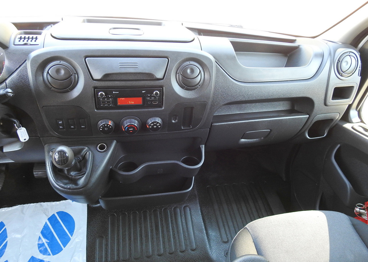 Leasing financiero de RENAULT MASTER TARPAULIN 8 PALLETS WEBASTO CRUISE CONTROL AIR CONDITIONING PNEUMATICS  170HP leasing RENAULT MASTER TARPAULIN 8 PALLETS WEBASTO CRUISE CONTROL AIR CONDITIONING PNEUMATICS  170HP: foto 36