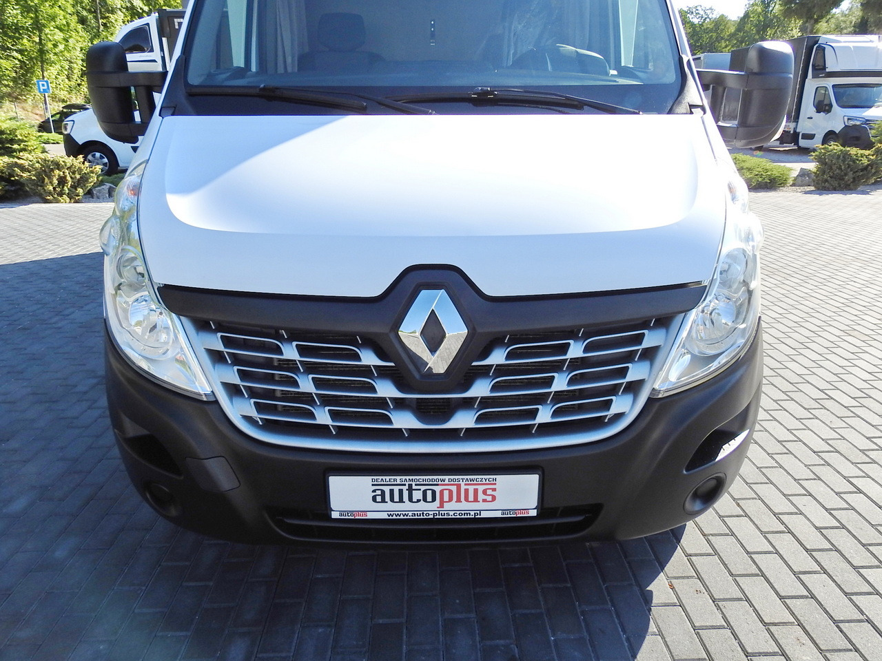 Leasing financiero de RENAULT MASTER TARPAULIN 8 PALLETS WEBASTO CRUISE CONTROL AIR CONDITIONING PNEUMATICS  170HP leasing RENAULT MASTER TARPAULIN 8 PALLETS WEBASTO CRUISE CONTROL AIR CONDITIONING PNEUMATICS  170HP: foto 14