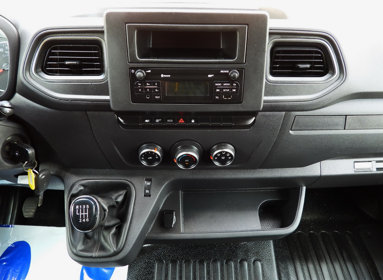 Furgoneta con caja de lona RENAULT MASTER TARPAULIN 8 PALLETS WEBASTO CRUISE CONTROL LED LIGHTS PNEUMATICS AIR CONDITIONING  165HP: foto 33