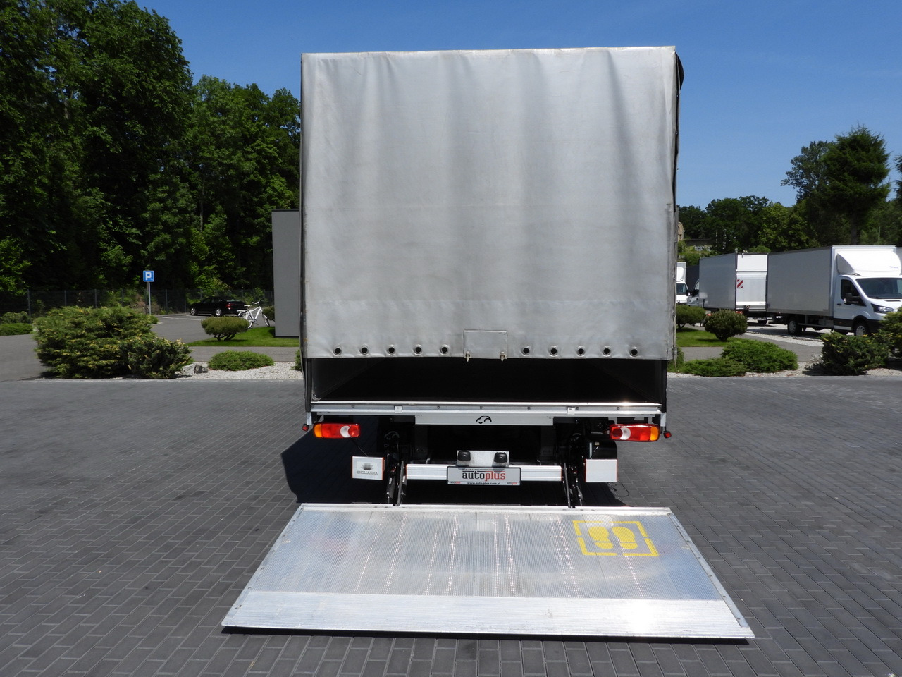 Furgoneta con caja de lona RENAULT MASTER  TARPAULIN LIFT 10 PALLETS WEBASTO CRUISE CONTROL LED LIGHTS PNEUMATICS AIR CONDITIONING  165HP: foto 17