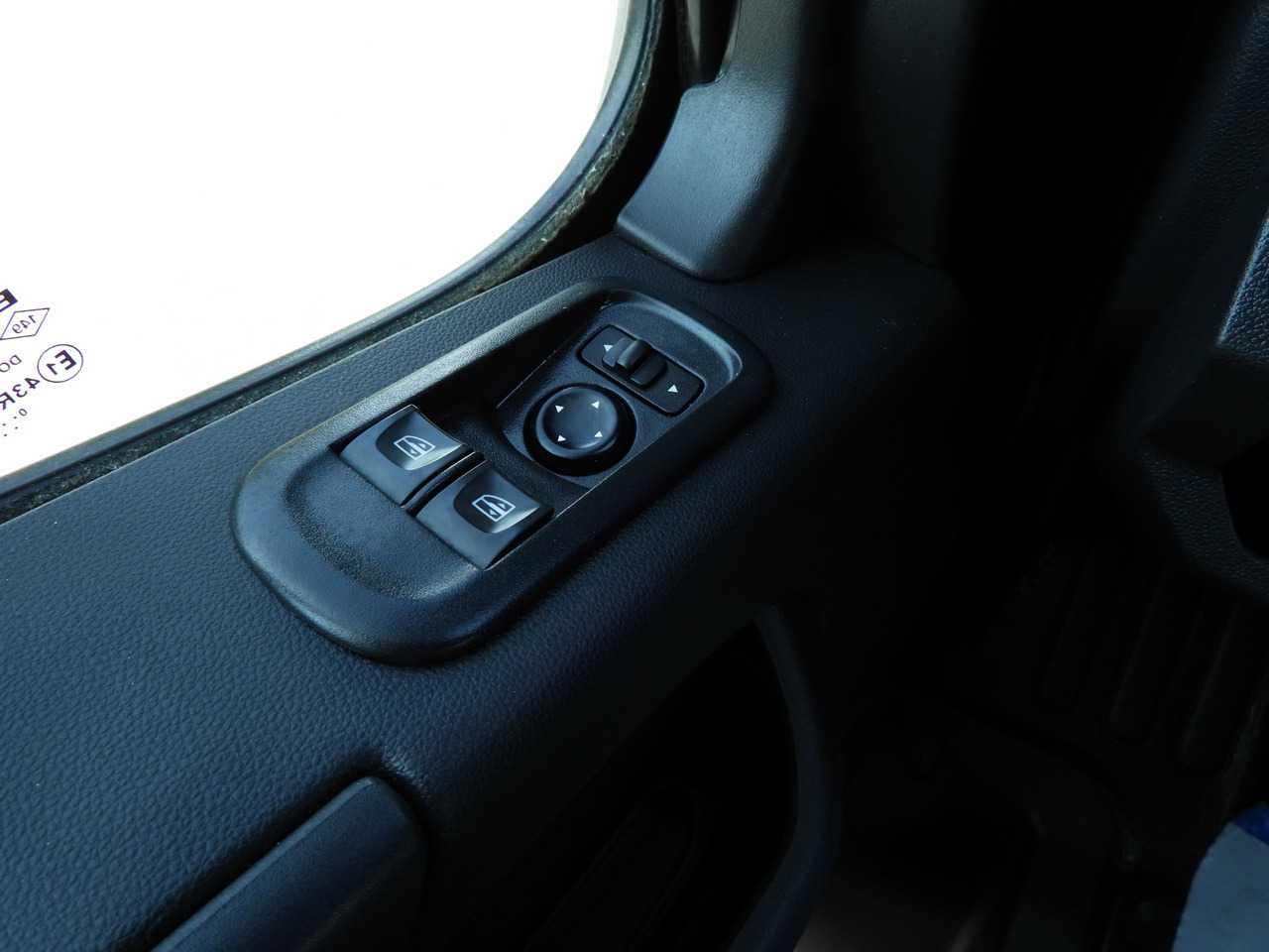 Furgoneta con caja de lona RENAULT MASTER  TARPAULIN LIFT 10 PALLETS WEBASTO CRUISE CONTROL LED LIGHTS PNEUMATICS AIR CONDITIONING  165HP: foto 36