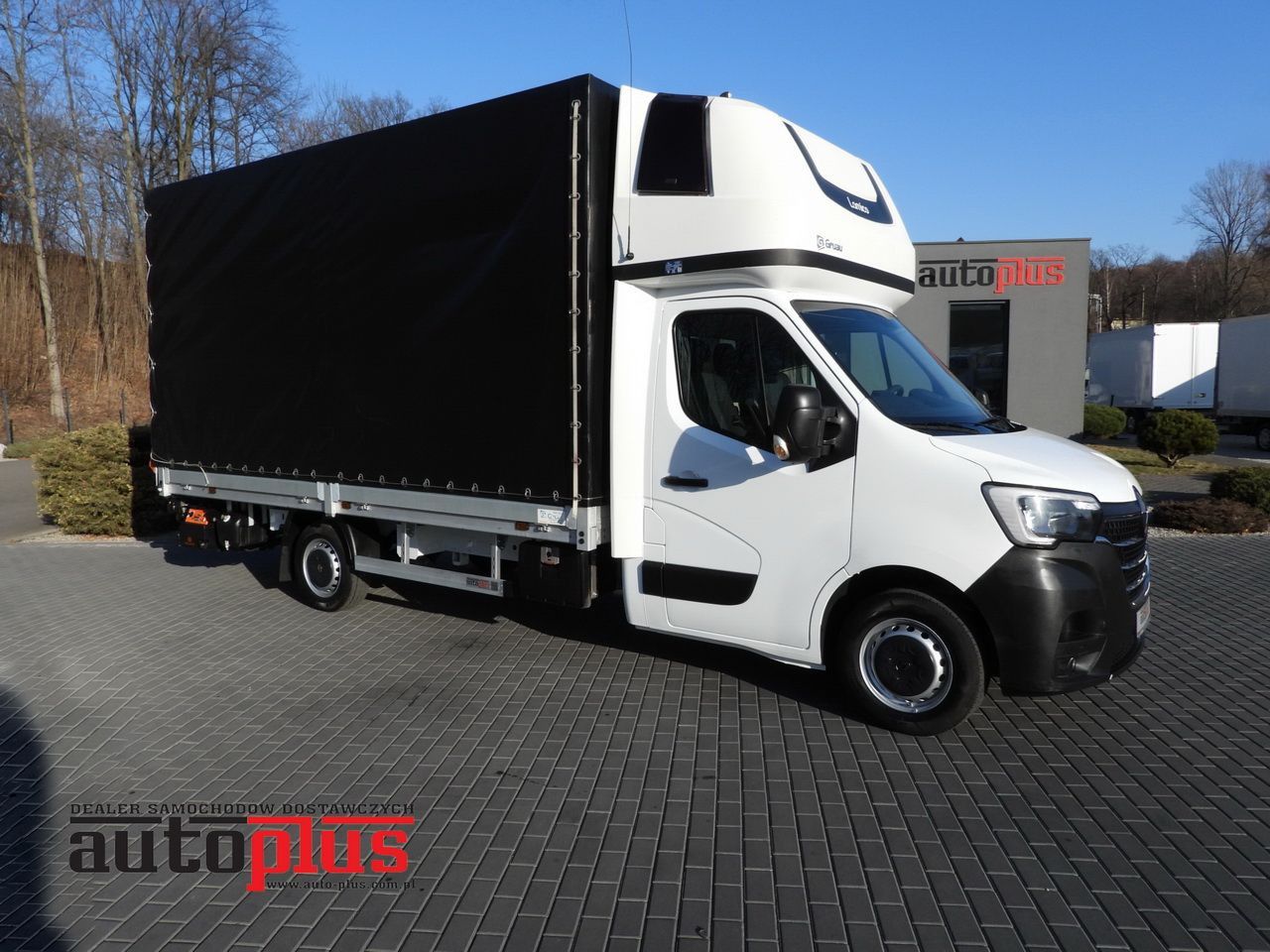 RENAULT MASTER TARPAULIN LIFT 9 PALLETS WEBASTO CRUISE CONTROL LED LIGHTS PNEUMATICS AIR CONDITIONING 165HP - Furgoneta con caja de lona: foto 1 RENAULT MASTER TARPAULIN LIFT 9 PALLETS WEBASTO CRUISE CONTROL LED LIGHTS PNEUMATICS AIR CONDITIONING 165HP - Furgoneta con caja de lona: foto 1