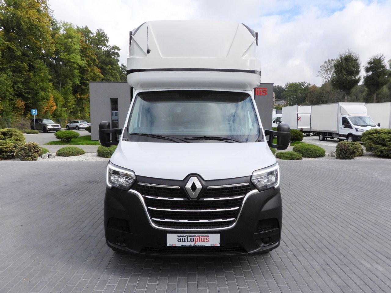 RENAULT MASTER TARPAULIN LIFT 9 PALLETS WEBASTO CRUISE CONTROL LED LIGHTS PNEUMATICS AIR CONDITIONING 165HP - Furgoneta con caja de lona: foto 5 RENAULT MASTER TARPAULIN LIFT 9 PALLETS WEBASTO CRUISE CONTROL LED LIGHTS PNEUMATICS AIR CONDITIONING 165HP - Furgoneta con caja de lona: foto 5
