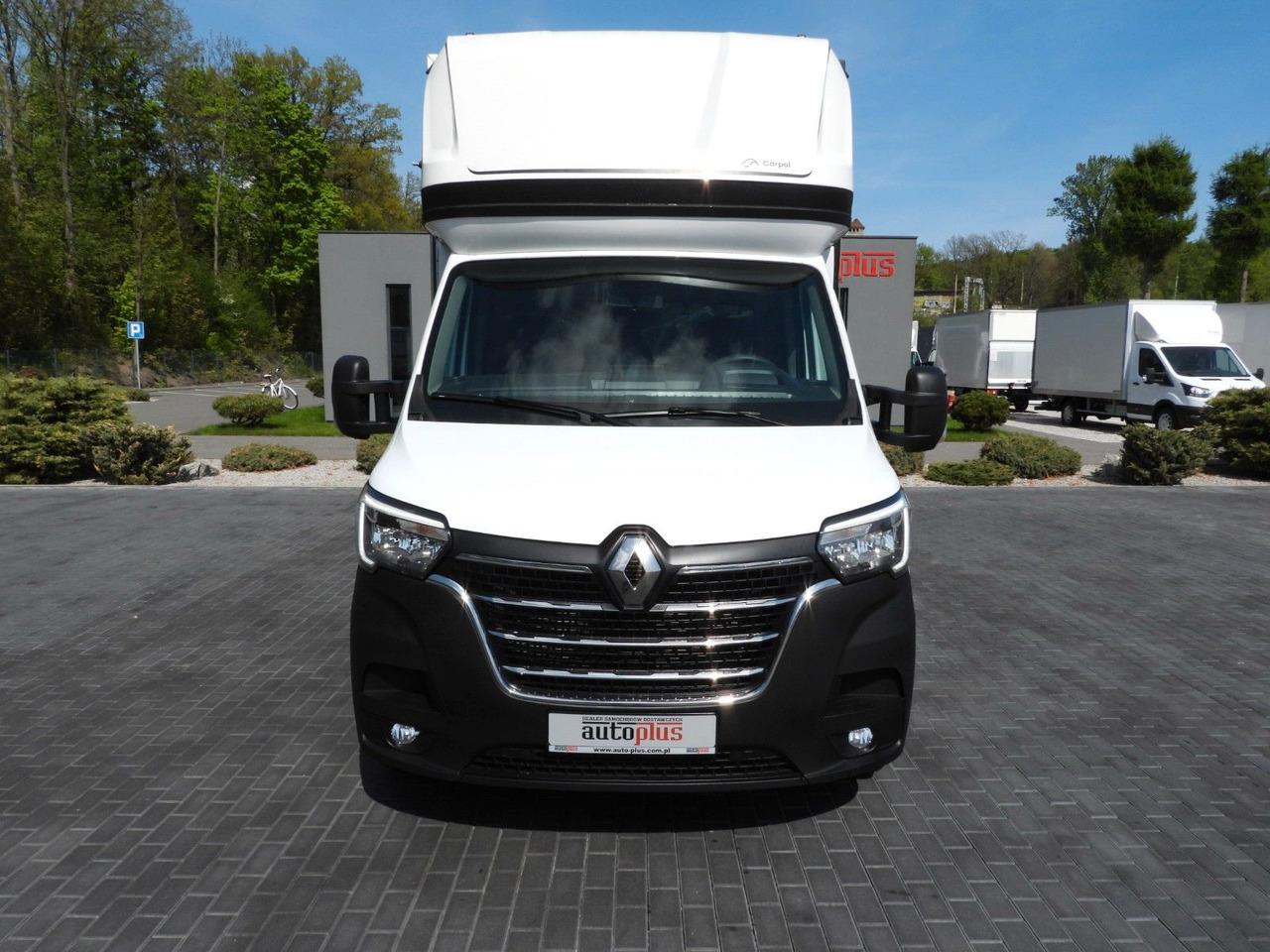 Renault MASTER PRITSCHE PLANE 10 PALETTEN WEBASTO A/C - Furgoneta con caja de lona: foto 5 Renault MASTER PRITSCHE PLANE 10 PALETTEN WEBASTO A/C - Furgoneta con caja de lona: foto 5
