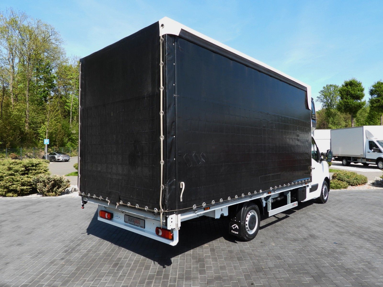 Renault MASTER PRITSCHE PLANE 10 PALETTEN WEBASTO A/C - Furgoneta con caja de lona: foto 3 Renault MASTER PRITSCHE PLANE 10 PALETTEN WEBASTO A/C - Furgoneta con caja de lona: foto 3