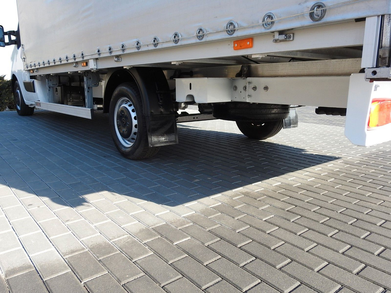 Furgoneta con caja de lona nuevo Renault MASTER  PRITSCHE PLANE 10 PALETTEN WEBASTO: foto 14