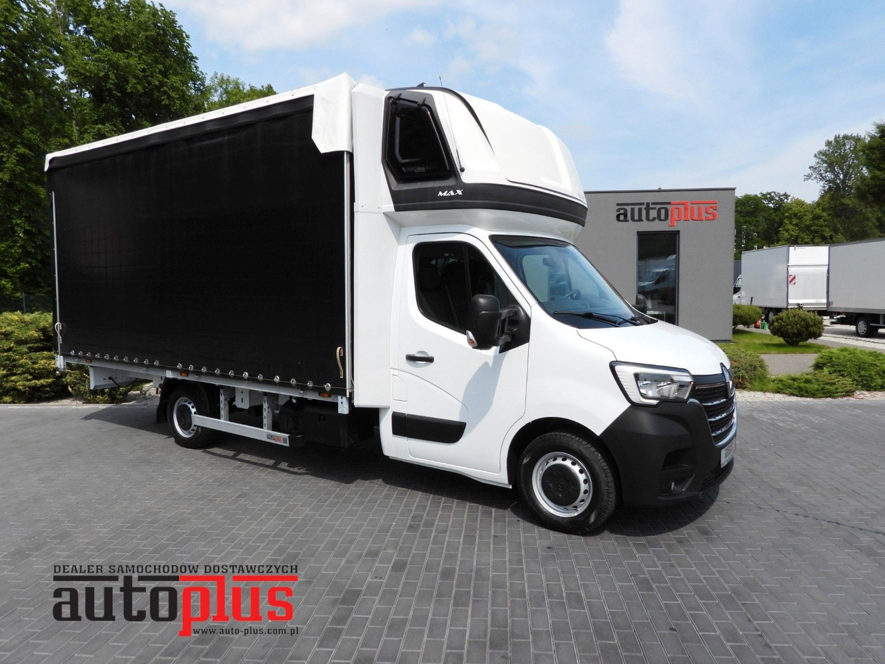 Renault MASTER PRITSCHE PLANE 12 PALETTEN WEBASTO A/C - Furgoneta con caja de lona: foto 1 Renault MASTER PRITSCHE PLANE 12 PALETTEN WEBASTO A/C - Furgoneta con caja de lona: foto 1