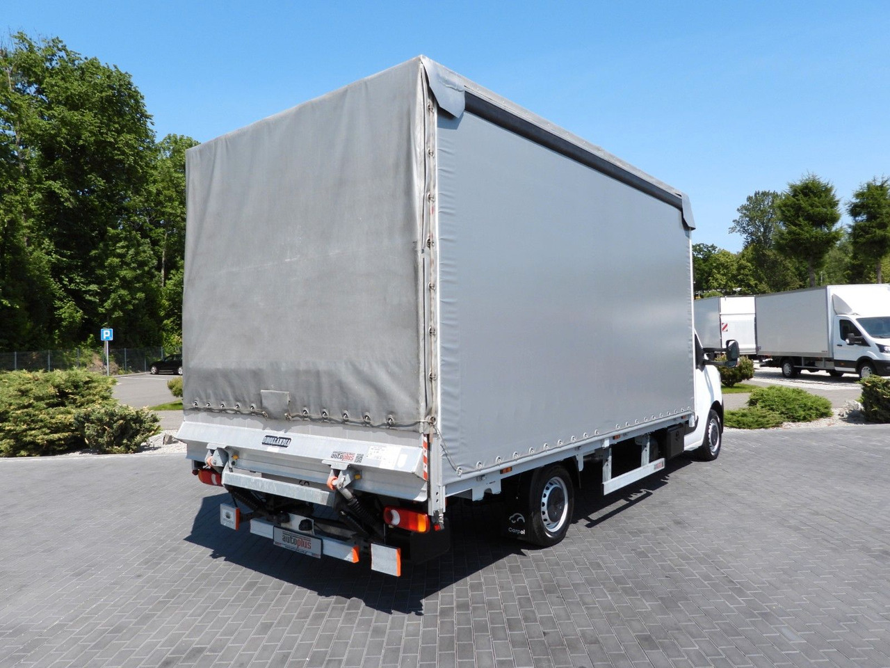 Renault MASTER PRITSCHE PLANE AUFZUG 10 PALETTEN WEBAST - Furgoneta con caja de lona: foto 3 Renault MASTER PRITSCHE PLANE AUFZUG 10 PALETTEN WEBAST - Furgoneta con caja de lona: foto 3