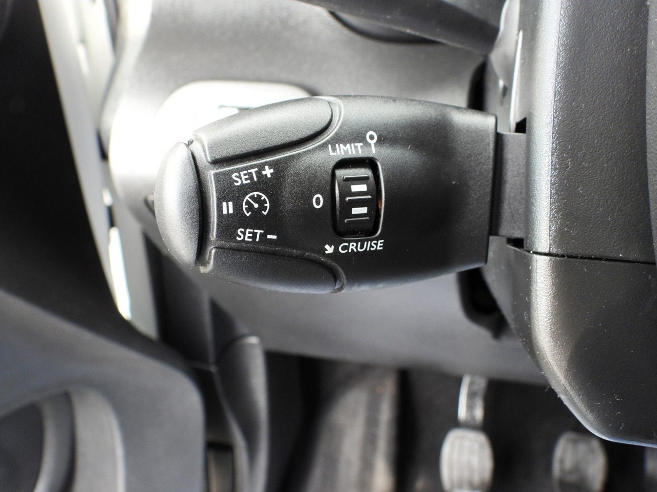 Frigorífico furgoneta TOYOTA PROACE CITY REFRIGERATOR VAN -15*C POWER SUPPLY 230V CRUISE CONTROL AIR CONDITIONING 100HP: foto 32 Frigorífico furgoneta TOYOTA PROACE CITY REFRIGERATOR VAN -15*C POWER SUPPLY 230V CRUISE CONTROL AIR CONDITIONING 100HP: foto 32