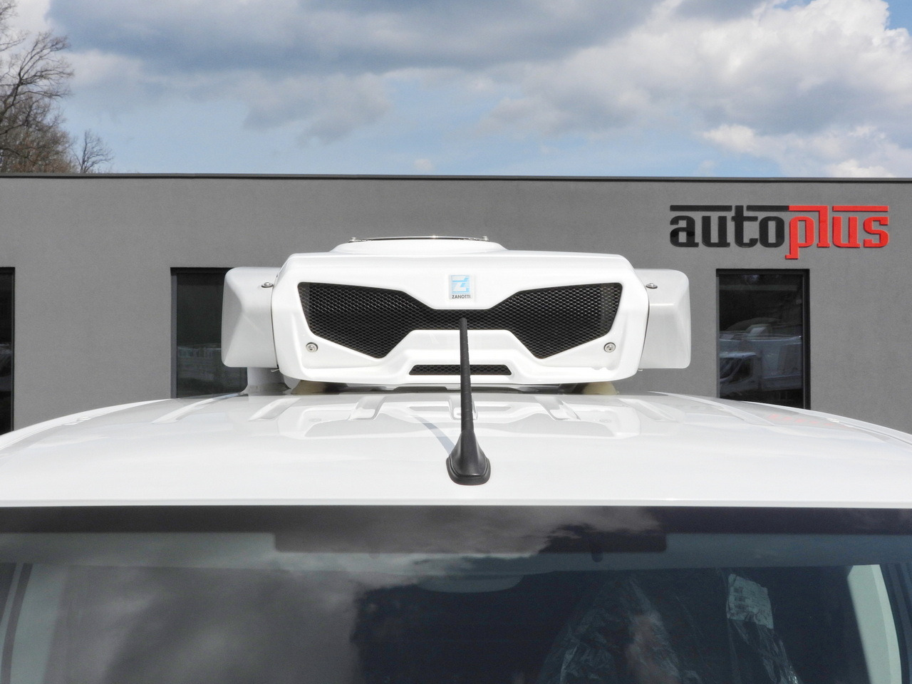 Frigorífico furgoneta TOYOTA PROACE CITY REFRIGERATOR VAN -15*C POWER SUPPLY 230V CRUISE CONTROL AIR CONDITIONING 100HP: foto 17 Frigorífico furgoneta TOYOTA PROACE CITY REFRIGERATOR VAN -15*C POWER SUPPLY 230V CRUISE CONTROL AIR CONDITIONING 100HP: foto 17