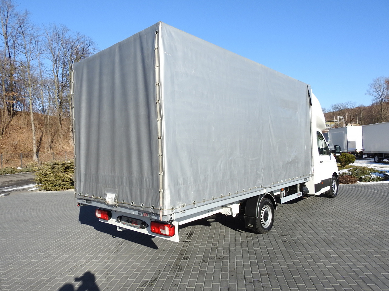 VOLKSWAGEN CRAFTER TARPAULIN 10 PALLETS WEBASTO CRUISE CONTROL AIR CONDITIONING LED LIGHTS PNEUMATICS 180HP - Furgoneta con caja de lona: foto 3 VOLKSWAGEN CRAFTER TARPAULIN 10 PALLETS WEBASTO CRUISE CONTROL AIR CONDITIONING LED LIGHTS PNEUMATICS 180HP - Furgoneta con caja de lona: foto 3