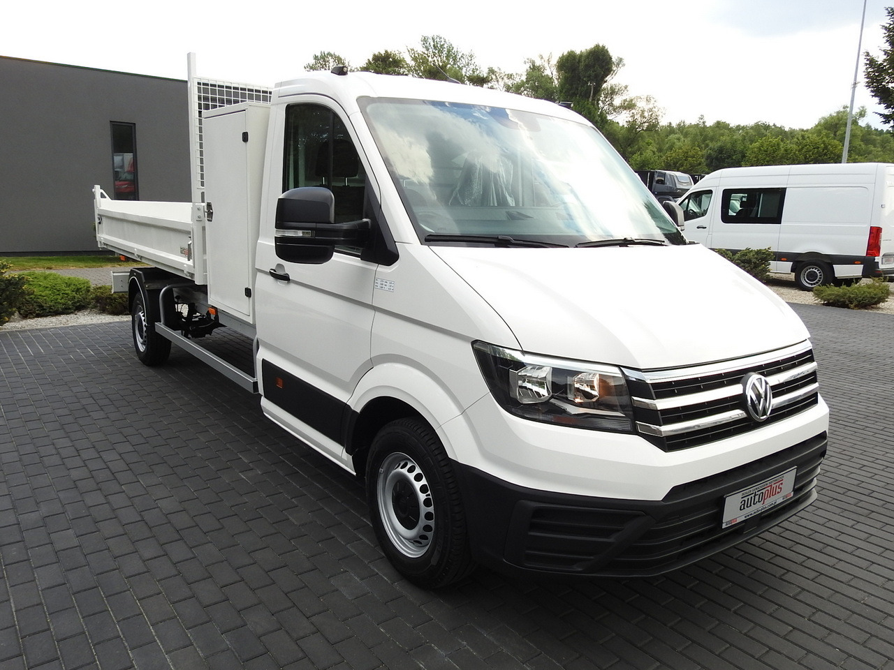 VOLKSWAGEN CRAFTER TIPPER CRUISE CONTROL 100HP - Volquete furgoneta: foto 4 VOLKSWAGEN CRAFTER TIPPER CRUISE CONTROL 100HP - Volquete furgoneta: foto 4