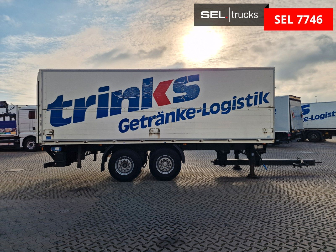 Böse BTA 7.3 / Ladebordwand / 2 Achsen - Tandem - Transporte de bebidas remolque: foto 4 Böse BTA 7.3 / Ladebordwand / 2 Achsen - Tandem - Transporte de bebidas remolque: foto 4