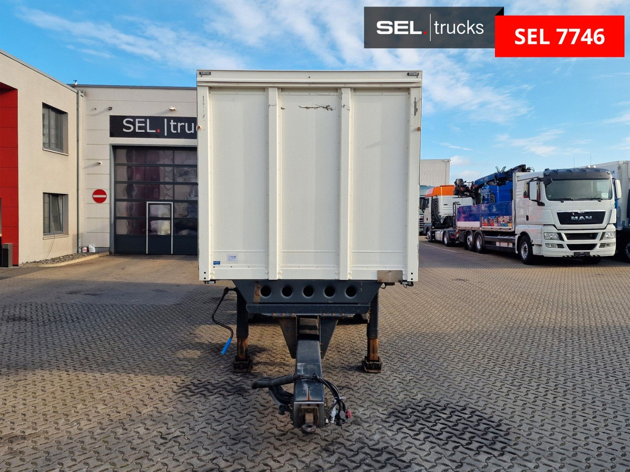 Böse BTA 7.3 / Ladebordwand / 2 Achsen - Tandem - Transporte de bebidas remolque: foto 2 Böse BTA 7.3 / Ladebordwand / 2 Achsen - Tandem - Transporte de bebidas remolque: foto 2