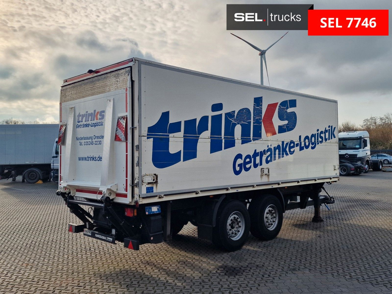 Böse BTA 7.3 / Ladebordwand / 2 Achsen - Tandem - Transporte de bebidas remolque: foto 5 Böse BTA 7.3 / Ladebordwand / 2 Achsen - Tandem - Transporte de bebidas remolque: foto 5