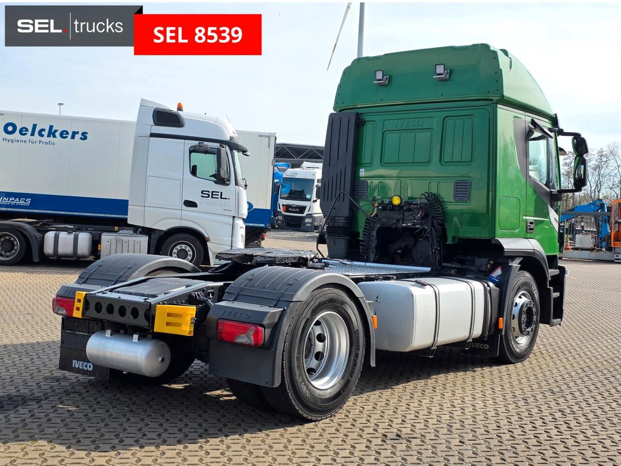 Iveco Stralis 400 / Kipphydraulik / Nebenabtrieb - Cabeza tractora: foto 5 Iveco Stralis 400 / Kipphydraulik / Nebenabtrieb - Cabeza tractora: foto 5