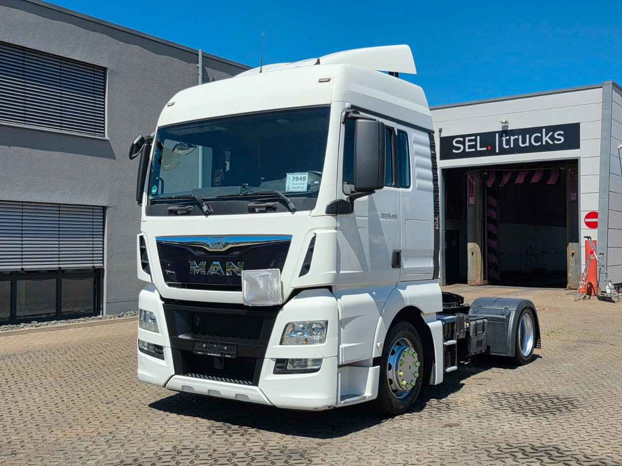 MAN TGX 18.400 4X2 LLS-U / ZF Intarder / Hubkupplung - Cabeza tractora: foto 2 MAN TGX 18.400 4X2 LLS-U / ZF Intarder / Hubkupplung - Cabeza tractora: foto 2