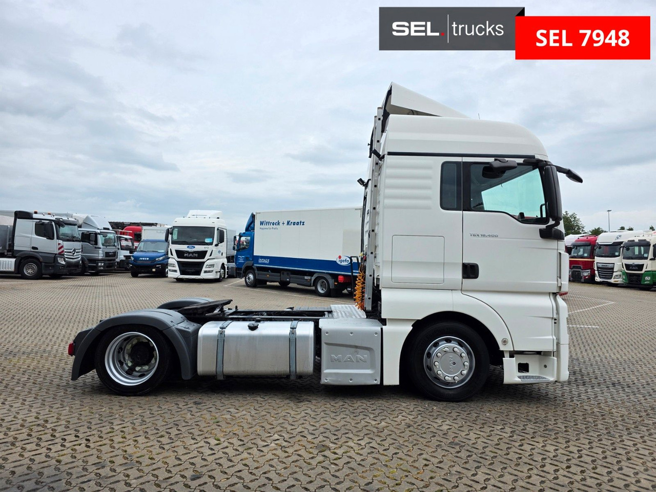 MAN TGX 18.400 4X2 LLS-U / ZF Intarder / LOW KM !! - Cabeza tractora: foto 4 MAN TGX 18.400 4X2 LLS-U / ZF Intarder / LOW KM !! - Cabeza tractora: foto 4