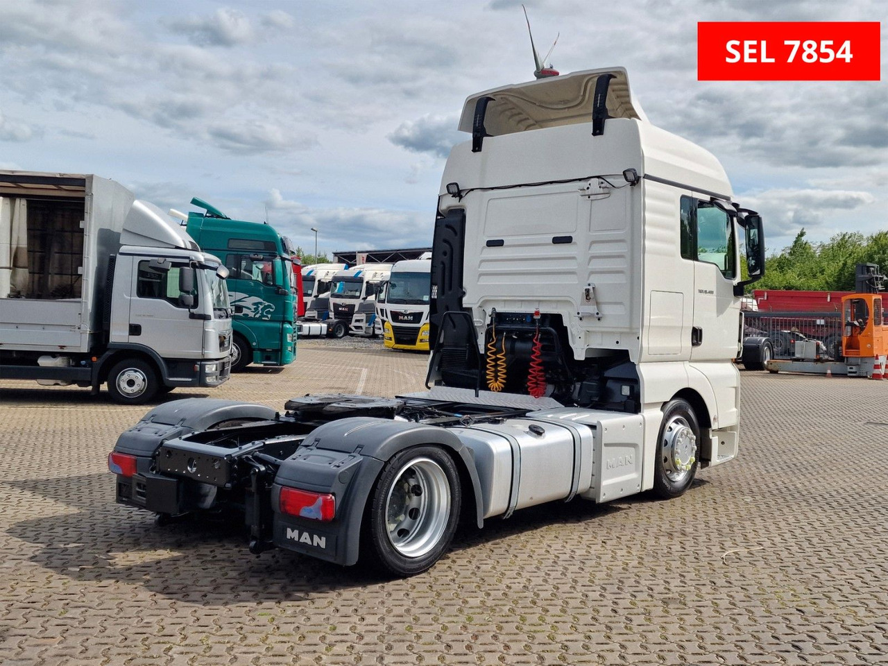 MAN TGX 18.400 4x2 LLS-U / ZF Intarder - Cabeza tractora: foto 5 MAN TGX 18.400 4x2 LLS-U / ZF Intarder - Cabeza tractora: foto 5
