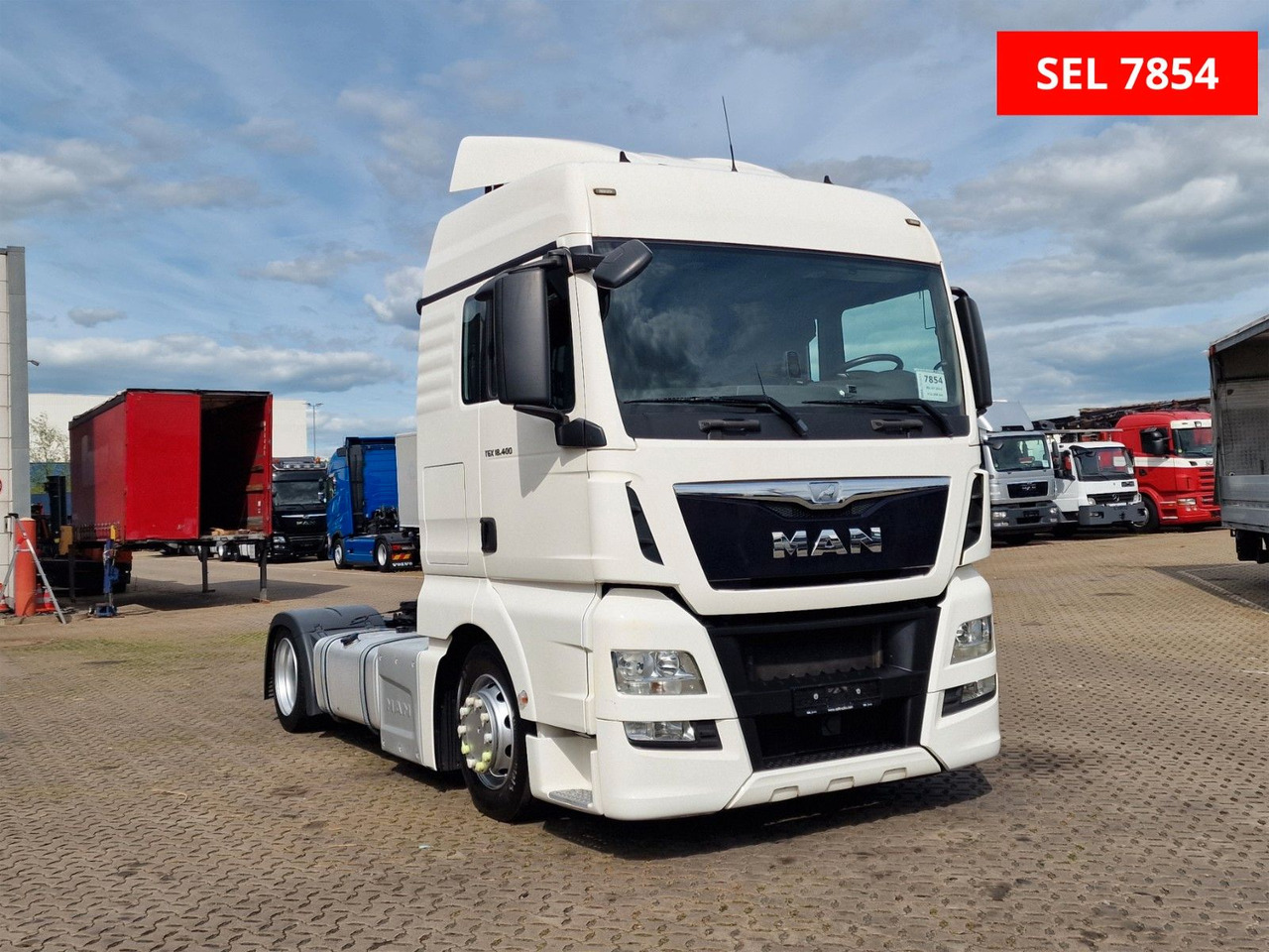 MAN TGX 18.400 4x2 LLS-U / ZF Intarder - Cabeza tractora: foto 3 MAN TGX 18.400 4x2 LLS-U / ZF Intarder - Cabeza tractora: foto 3