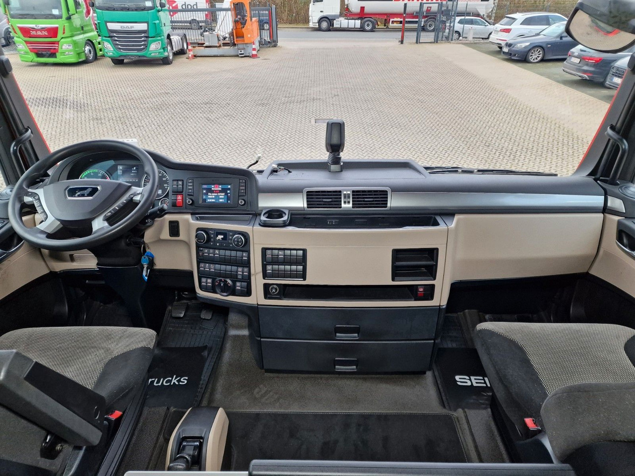 Cabeza tractora MAN TGX 18.500 4X2 BLS / Retarder / PTO / ADR AT/ A: foto 33