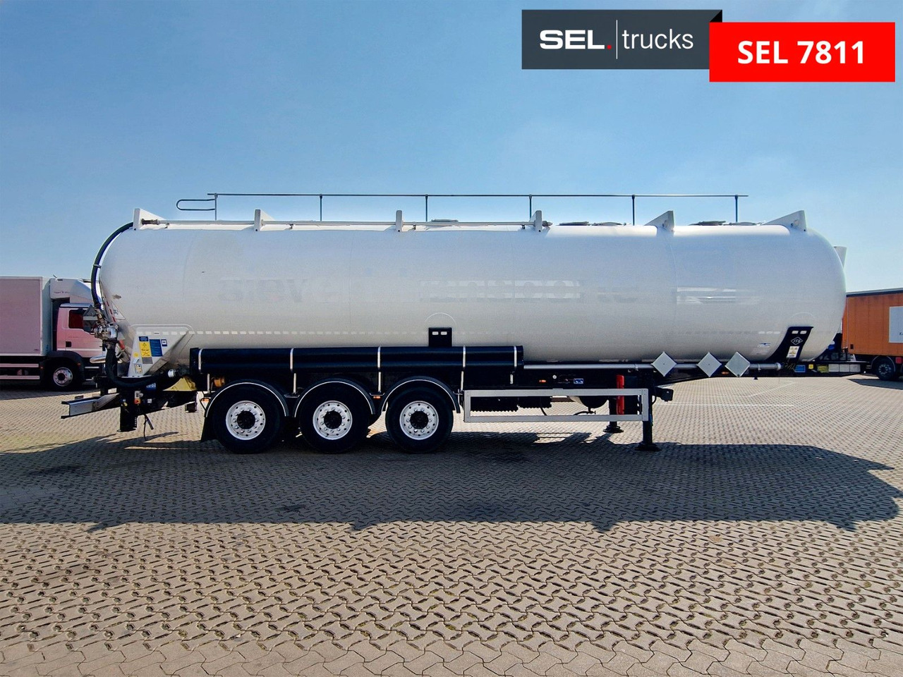 Feldbinder KIP 60/7300/A/2 / 60.000 l / Kippsilo - Semirremolque silo: foto 4 Feldbinder KIP 60/7300/A/2 / 60.000 l / Kippsilo - Semirremolque silo: foto 4