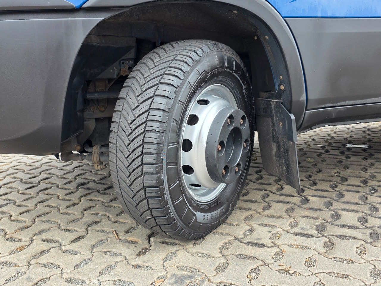 Furgoneta con caja de lona Iveco Daily 70C18 Hi-Matic / Ladebordwand / 3 Sitzen: foto 27