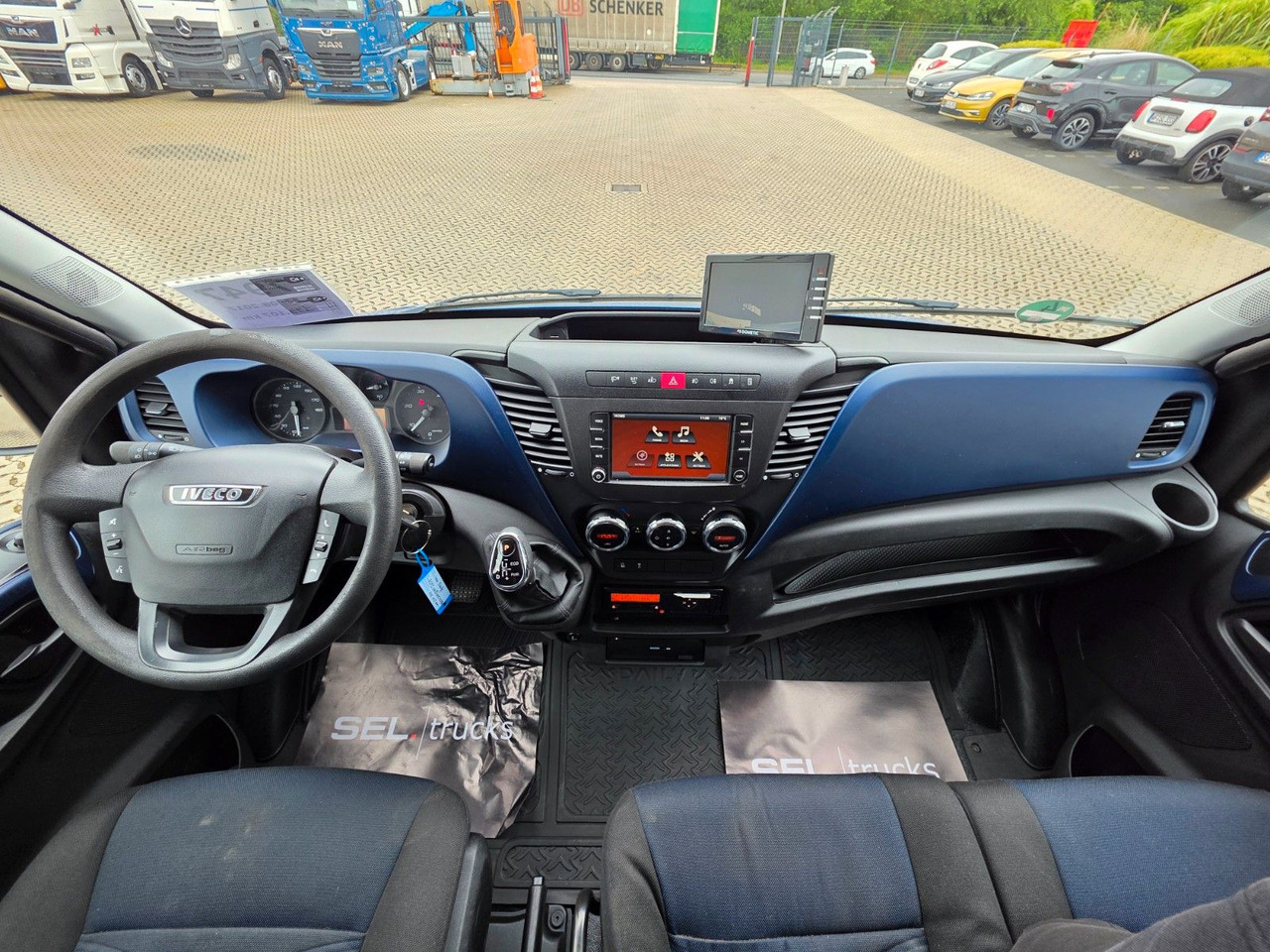 Furgoneta con caja de lona Iveco Daily 70C18 Hi-Matic / Ladebordwand / 3 Sitzen: foto 23