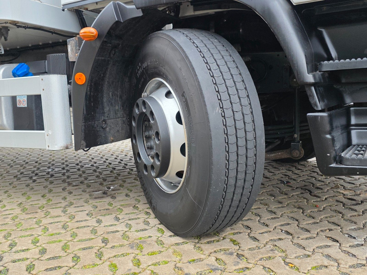 Frigorífico camión Iveco Eurocargo 180-320 / Ldbw / Thermo King: foto 46