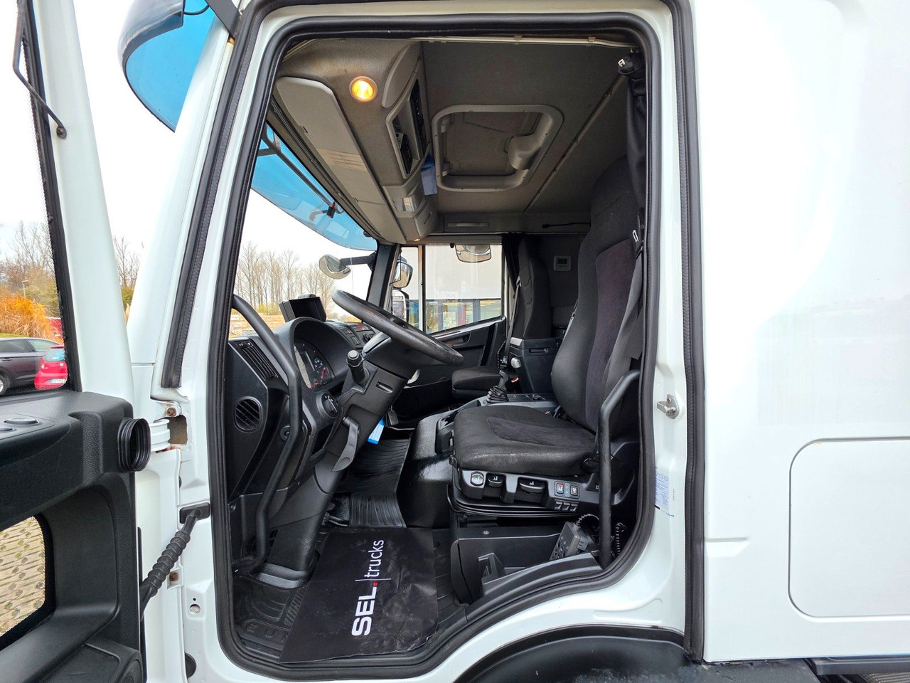 Frigorífico camión Iveco Eurocargo 180-320 / Ldbw / Thermo King: foto 28