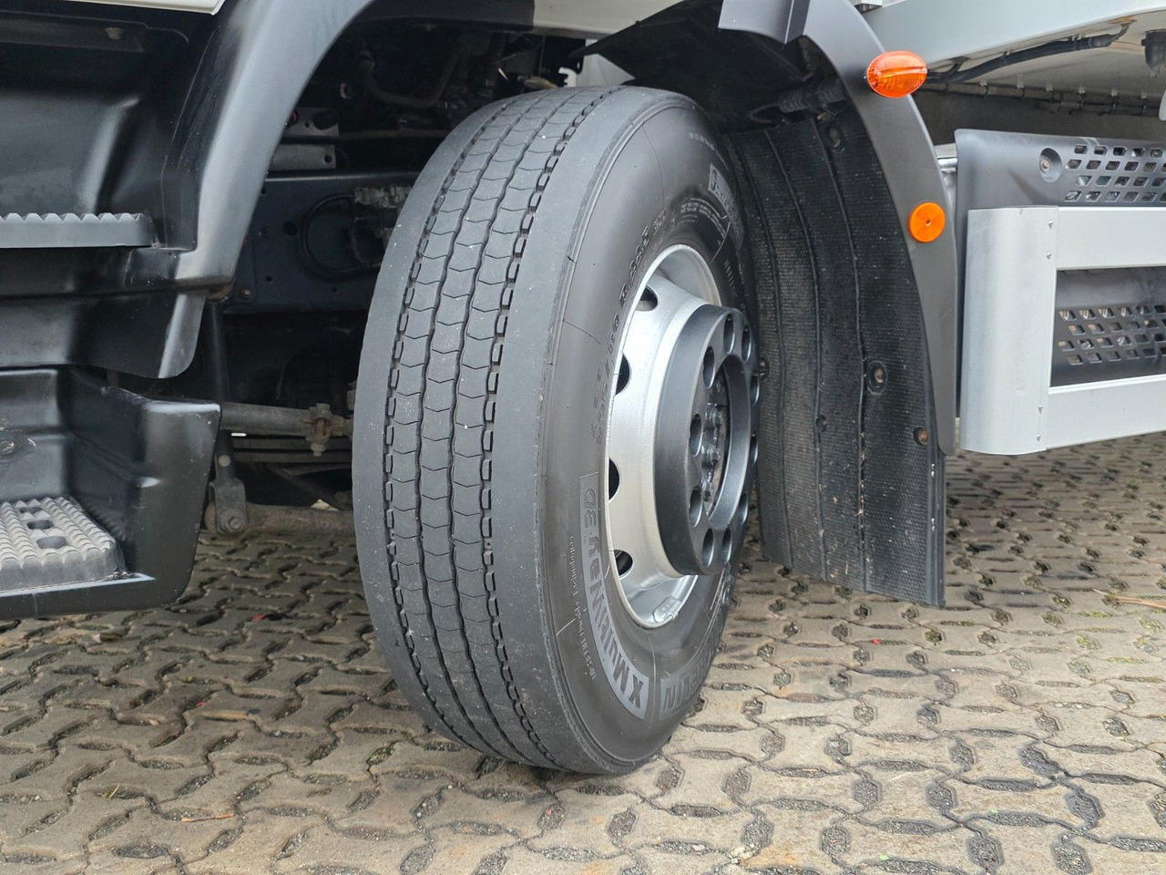 Frigorífico camión Iveco Eurocargo 180-320 / Ldbw / Thermo King: foto 45