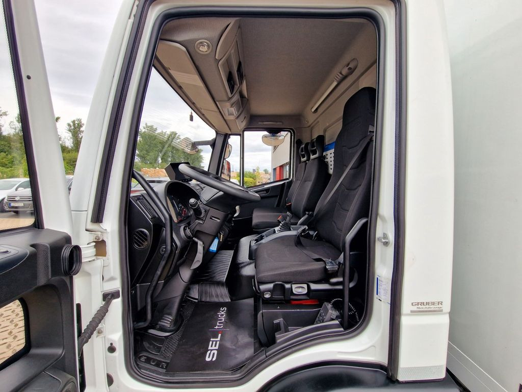 Camión caja cerrada Iveco Eurocargo 75-160 / Ldbw / Rückfahrkamera Iveco Eurocargo 75-160 / Ldbw / Rückfahrkamera: foto 17 Camión caja cerrada Iveco Eurocargo 75-160 / Ldbw / Rückfahrkamera Iveco Eurocargo 75-160 / Ldbw / Rückfahrkamera: foto 17