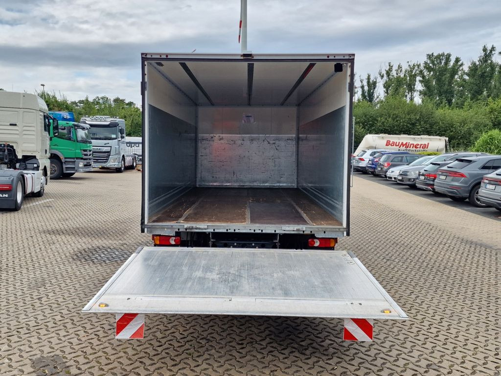 Camión caja cerrada Iveco Eurocargo 75-160 / Ldbw / Rückfahrkamera Iveco Eurocargo 75-160 / Ldbw / Rückfahrkamera: foto 9 Camión caja cerrada Iveco Eurocargo 75-160 / Ldbw / Rückfahrkamera Iveco Eurocargo 75-160 / Ldbw / Rückfahrkamera: foto 9