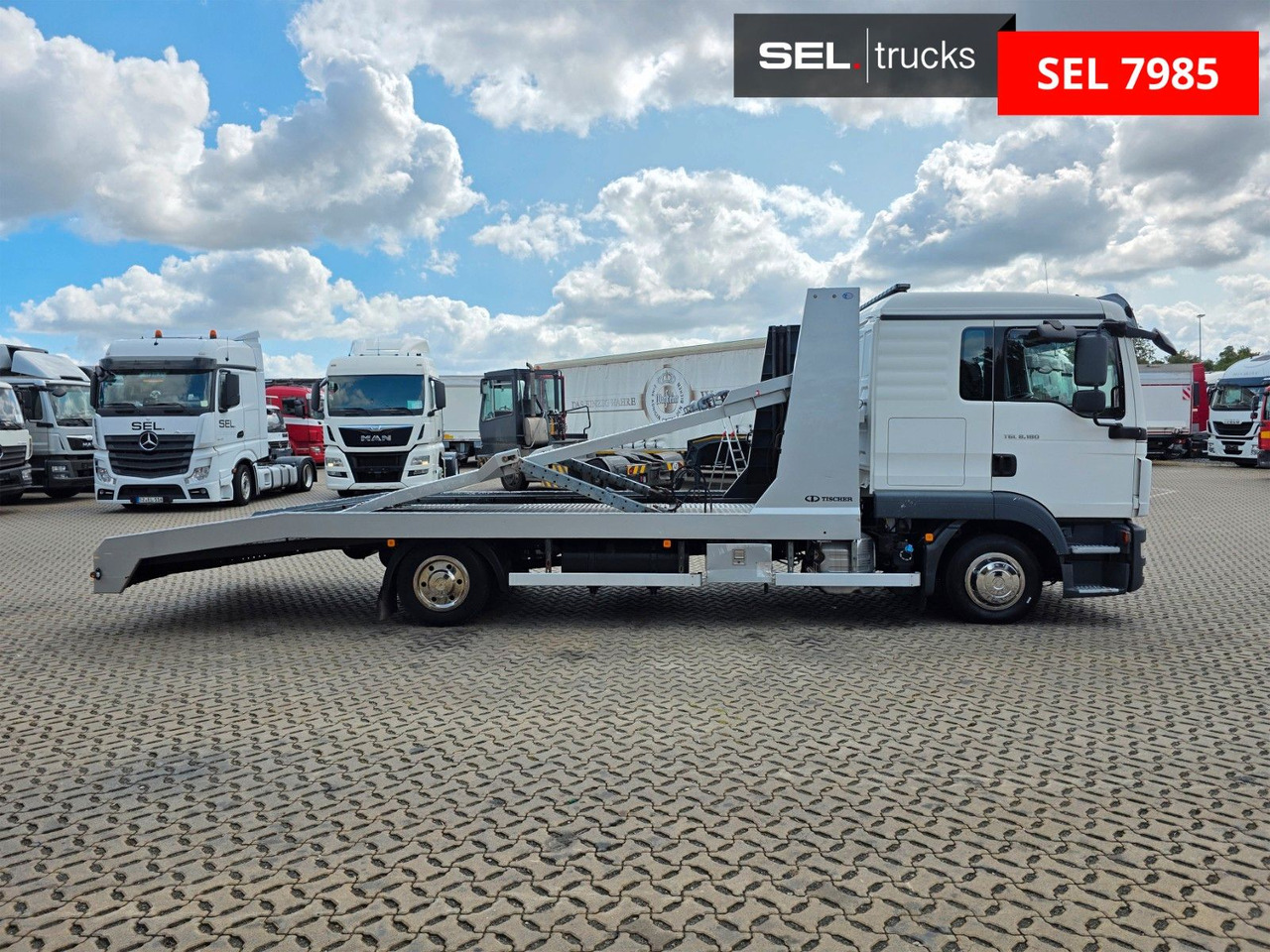 MAN TGL 8.180 4X2 BL - Grua de remolque autos: foto 4 MAN TGL 8.180 4X2 BL - Grua de remolque autos: foto 4