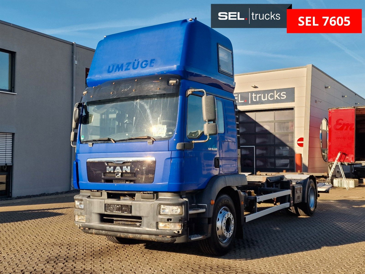 MAN TGM 18.340 4X2 LL / Ladebordwand / 3 Betten - Portacontenedore/ Intercambiable camión: foto 1 MAN TGM 18.340 4X2 LL / Ladebordwand / 3 Betten - Portacontenedore/ Intercambiable camión: foto 1