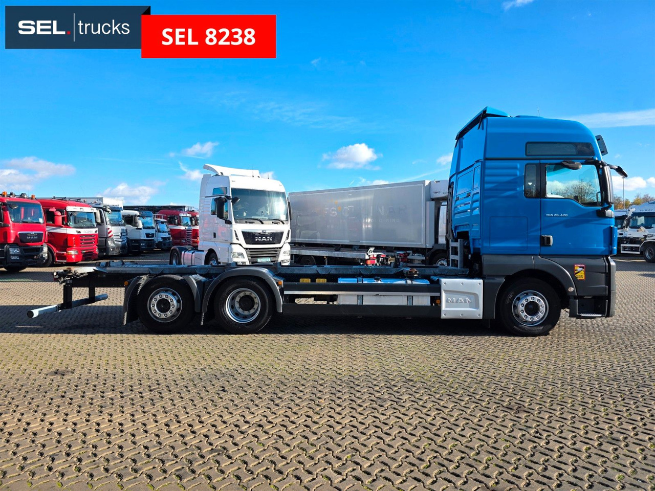 MAN TGX 26.420 6x2-2 LL / Intarder / Standklima - Portacontenedore/ Intercambiable camión: foto 4 MAN TGX 26.420 6x2-2 LL / Intarder / Standklima - Portacontenedore/ Intercambiable camión: foto 4